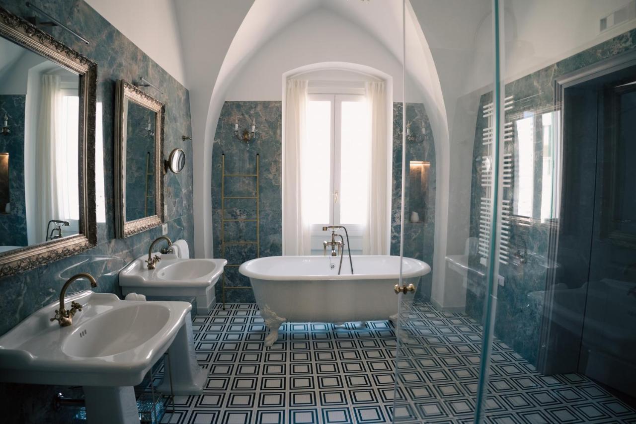 The Duchess'S View - New! Luxurious Flat In Historical Centre 115 Sq M, 3Min Walk To Cala Porto Beach And Private Parking Polignano a Mare Zewnętrze zdjęcie